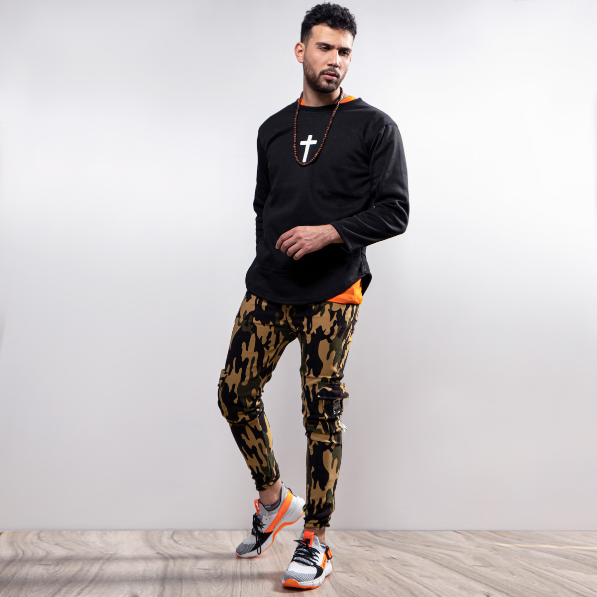 شلواراسلش خاکی طرح چیریکی مدل SEBERT