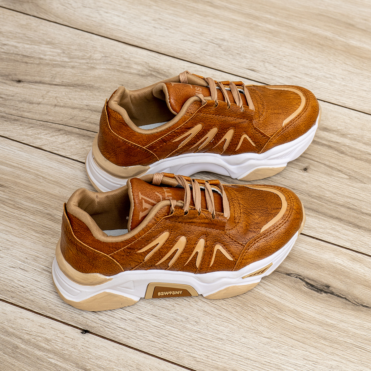 کفش ورزشی دخترانه عسلی مدل Teresa