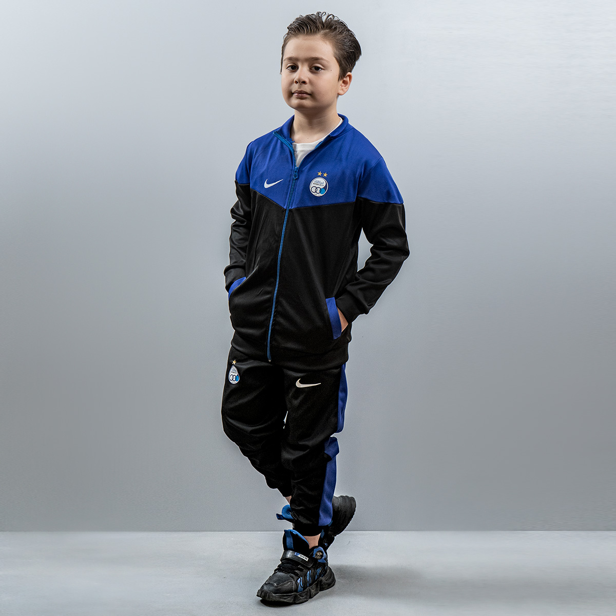 ست بچگانه استقلال