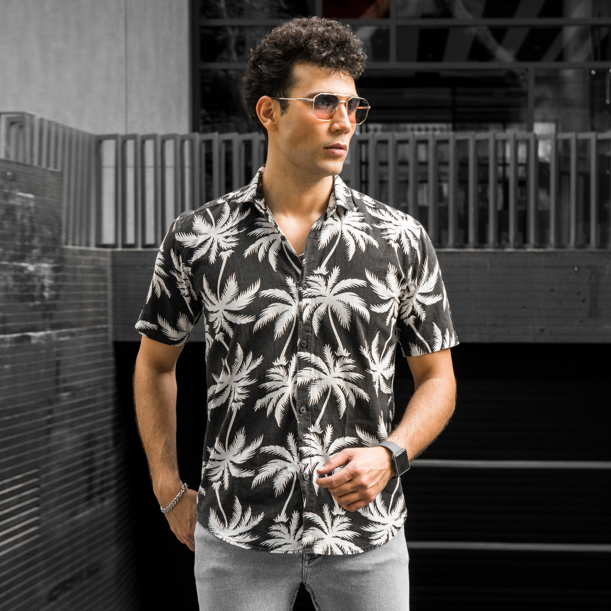 پیراهن هاوایی مردانه مشکی سفید مدل Riofer