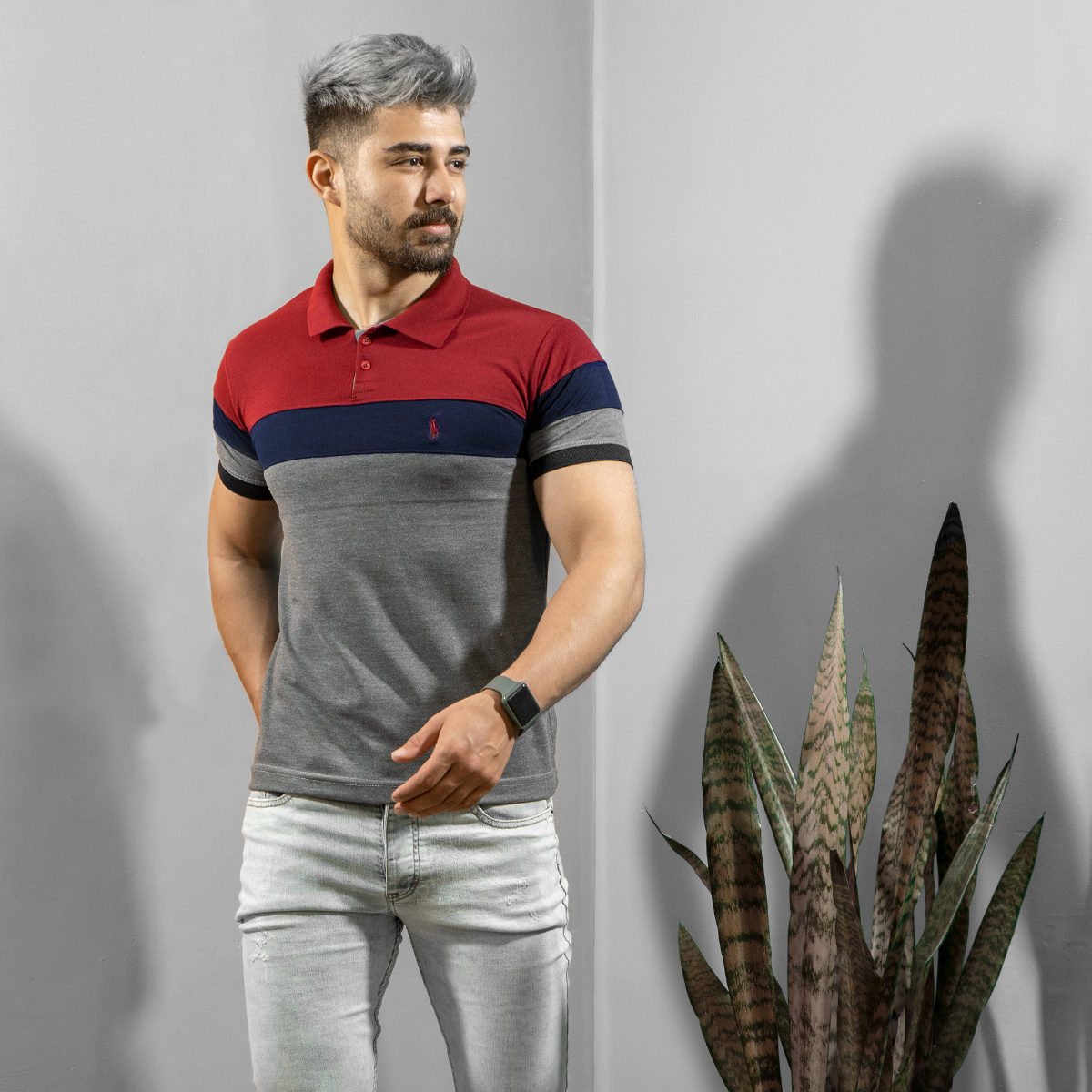 تيشرت مردانه رنگ طوسي زرشكي مدل chian