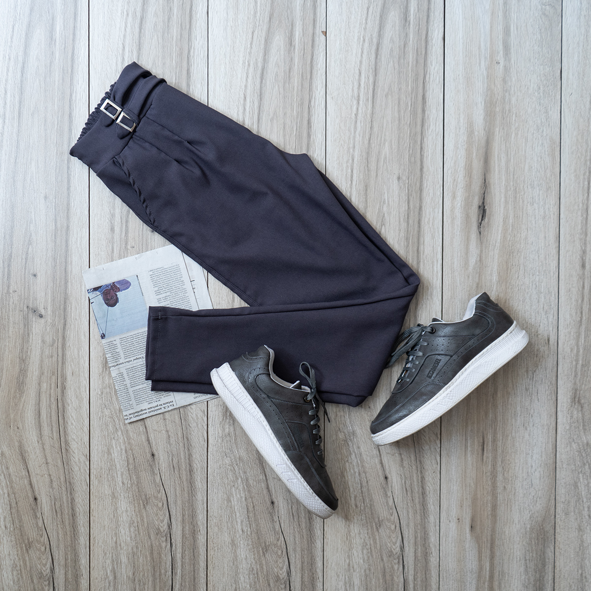 شلوار دو سگک طوسی تیره مردانه مدل Migel