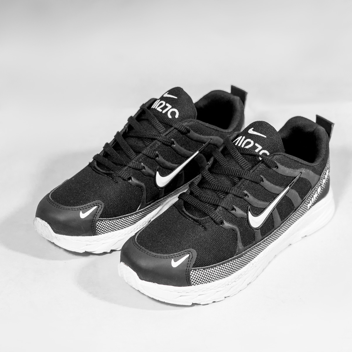 کفش ورزشی Nike airمردانه مشکی مدل Farnod