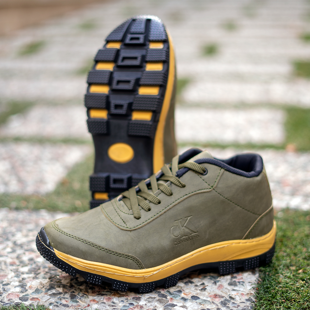 کفش مردانه زیتونی مدل Behdad