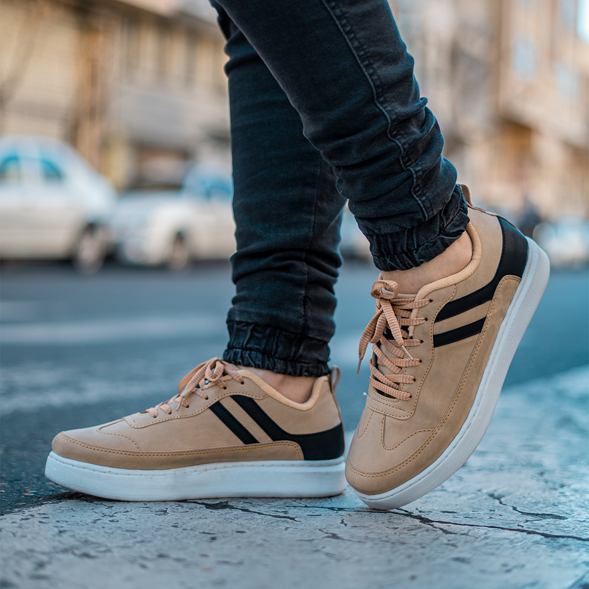 کفش تخت مردانه کرم مدل varosh