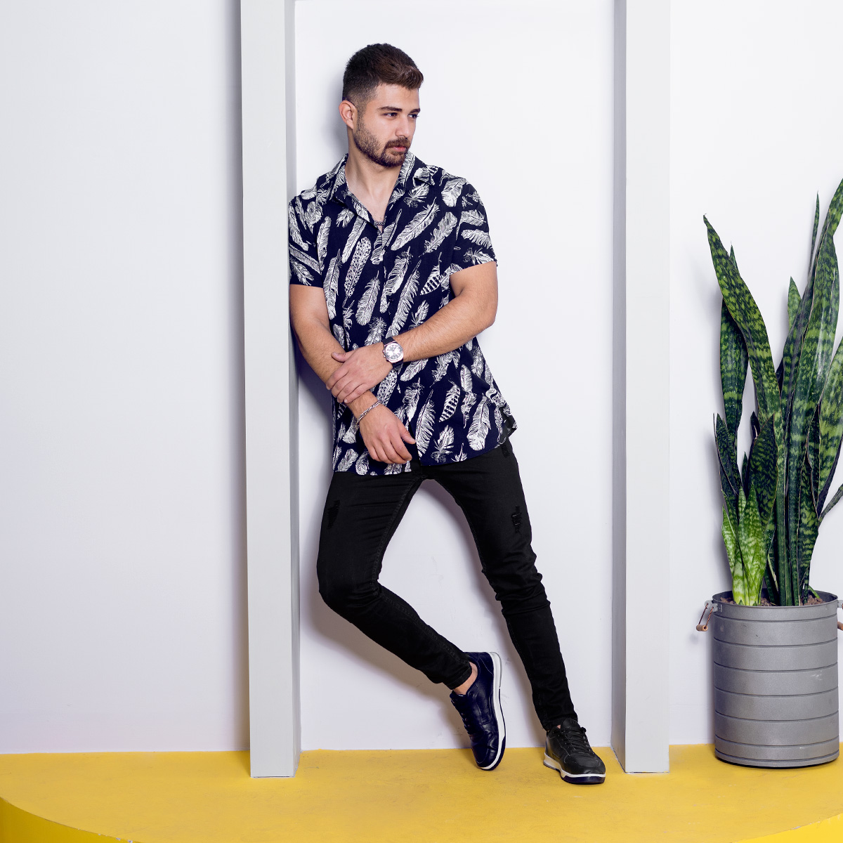 پیراهن هاوایی مردانه سرمه ای مدل Noyan