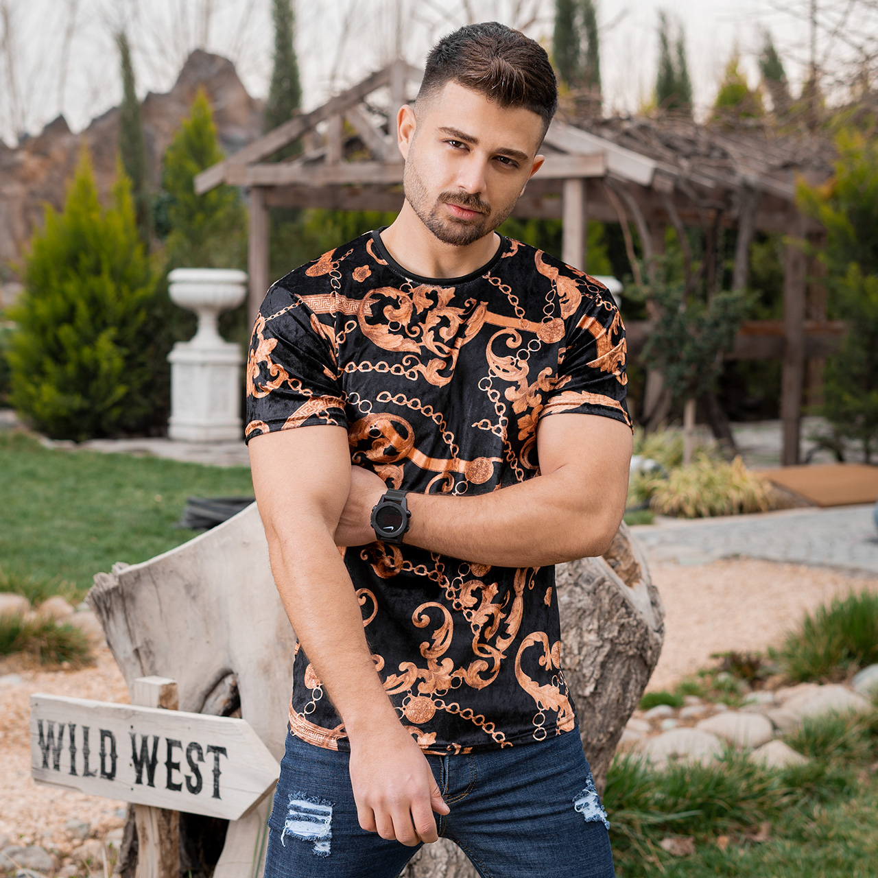 تیشرت مخمل مردانه طرح زنجیر مدلTomas