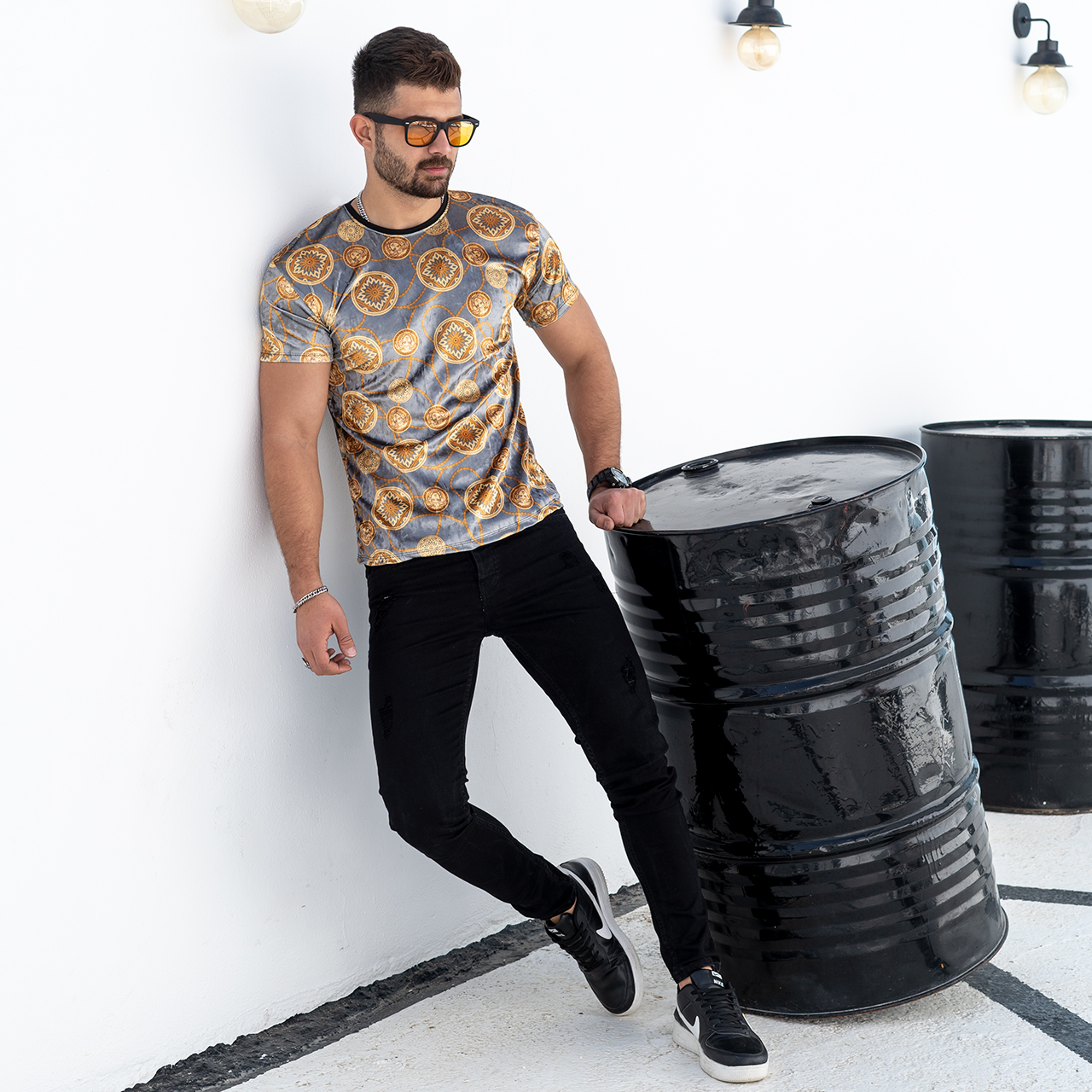 تیشرت مخمل طوسی طلایی مردانه مدل golden