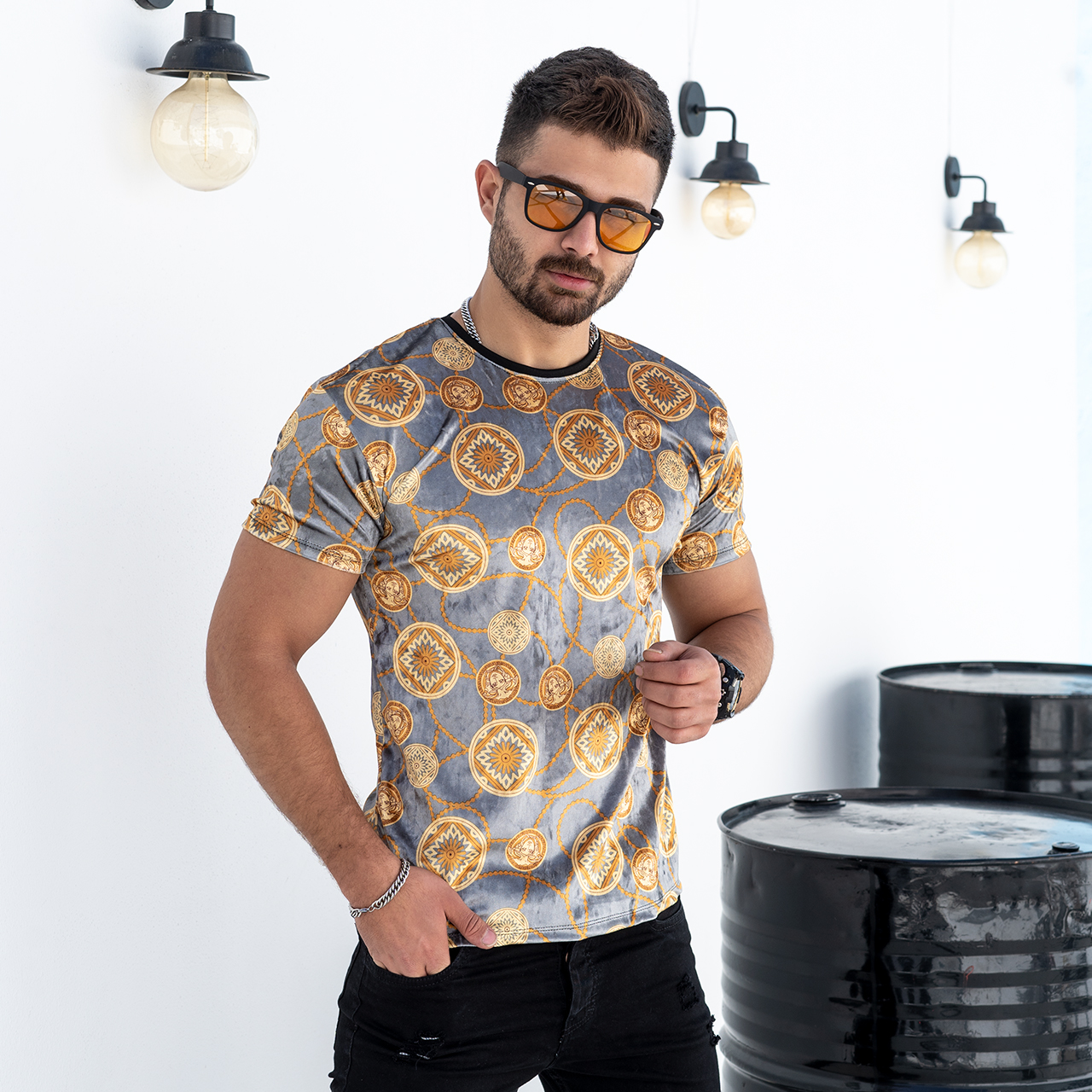 تیشرت مخمل طوسی طلایی مردانه مدل golden