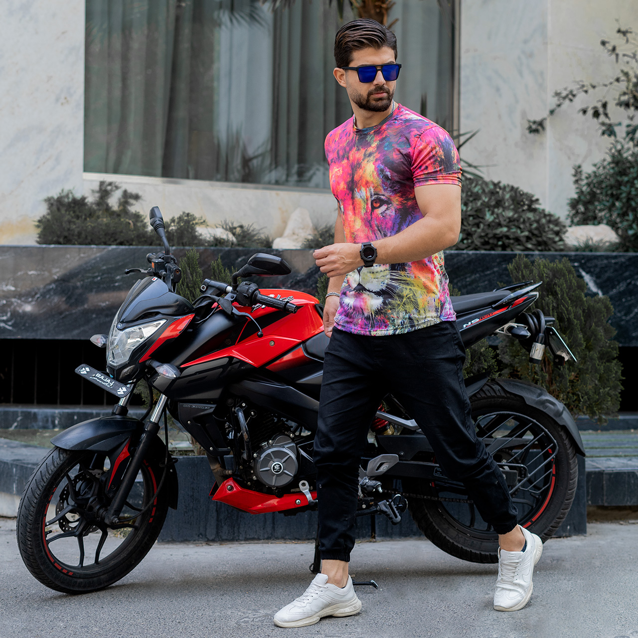 تیشرت مردانه آبرنگی طرح شیر مدل C23