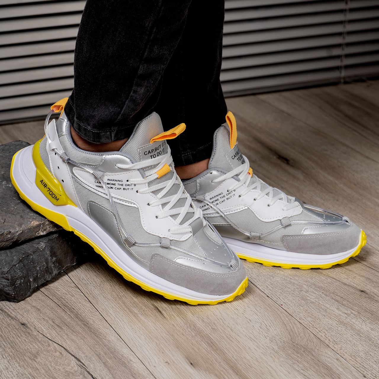 کفش ورزشی نایک طوسی زرد مردانه Zoom 700