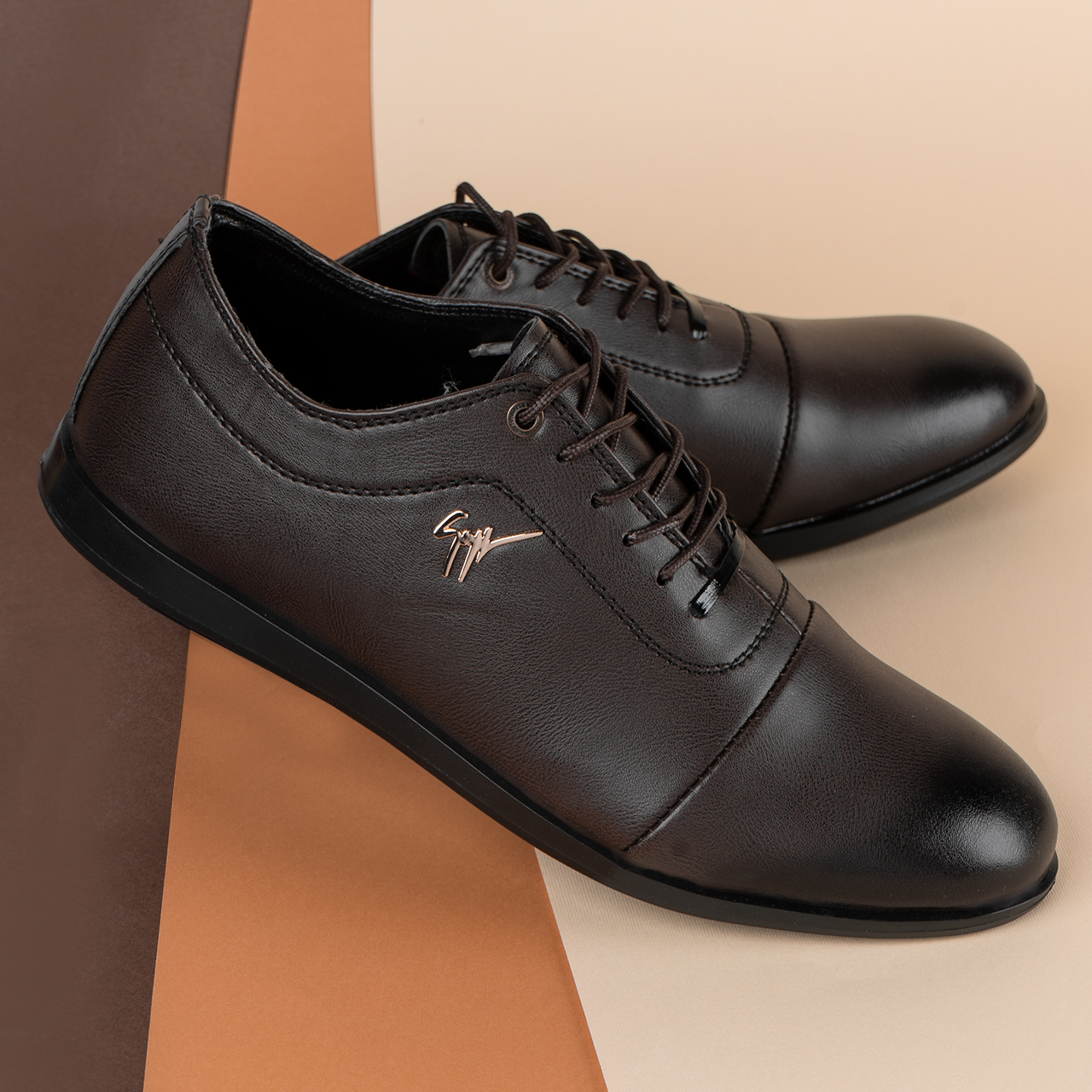 کفش تخت مردانه قهوه ای مدل Adrin