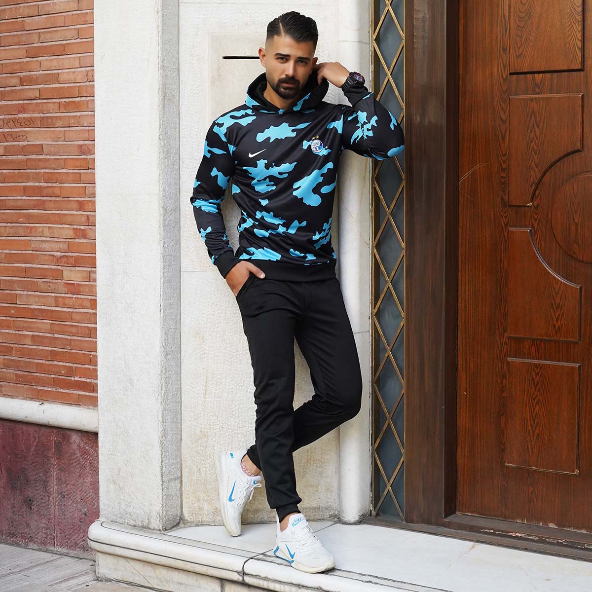 هودی استقلال طرح پلنگی مردانه مدلW29