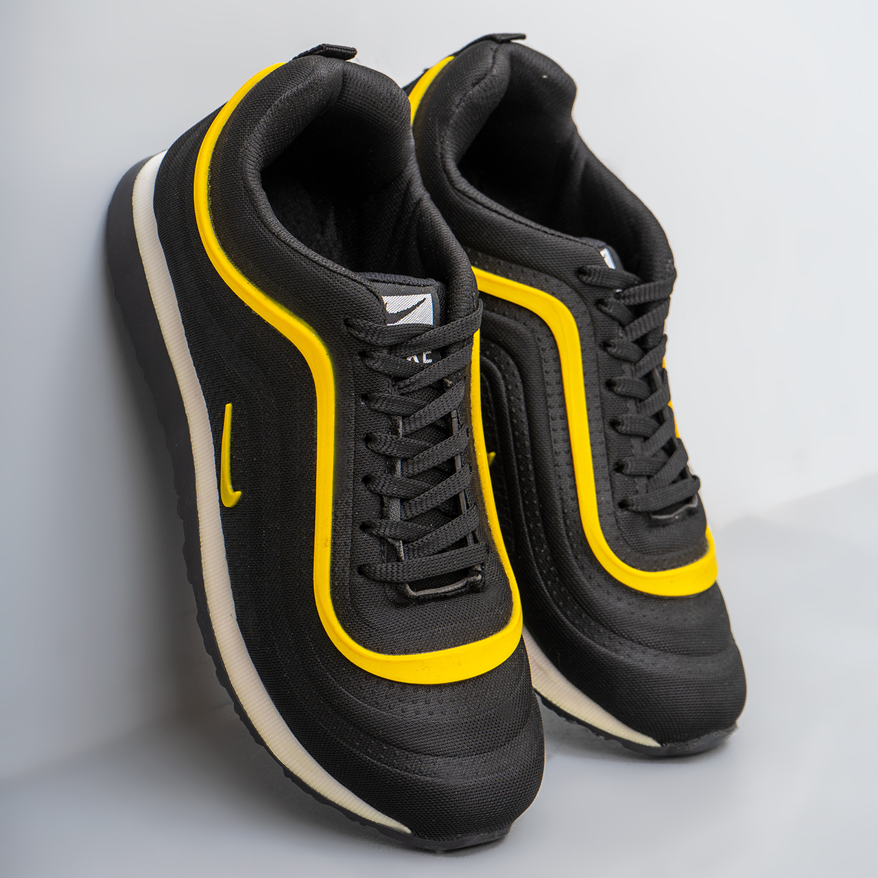 کفش ورزشی مشکی مردانه مدل X265