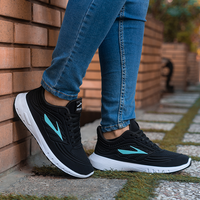 کفش ورزشی مردانه Brooks مشکی فیروزه ای مدل SANO