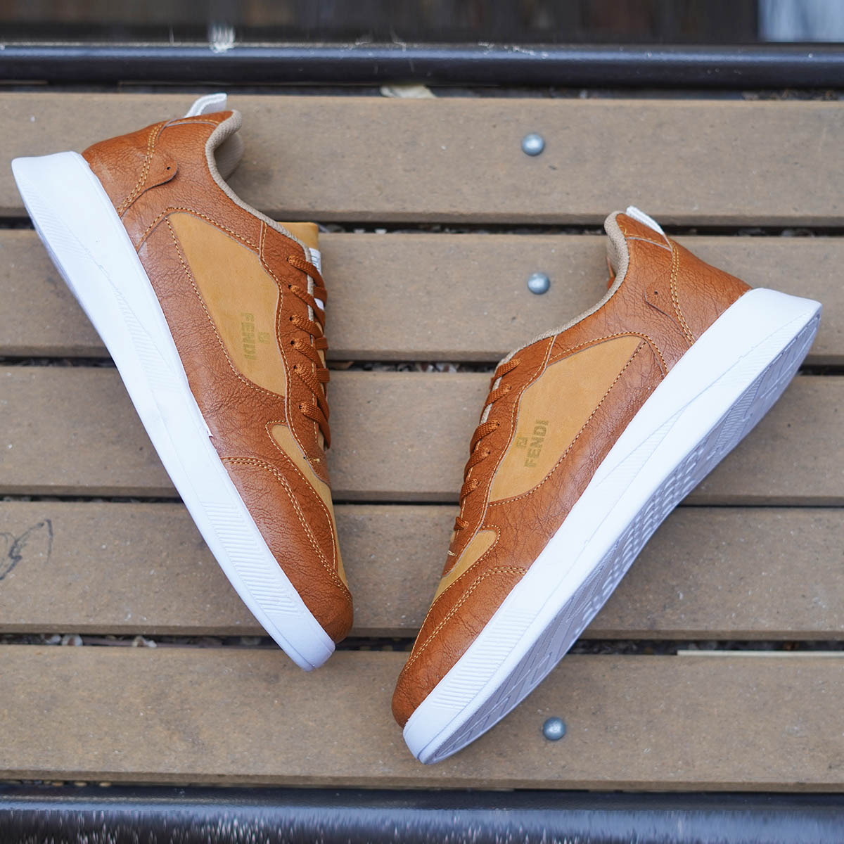 کفش Fendi مردانه عسلی مدل Aragon