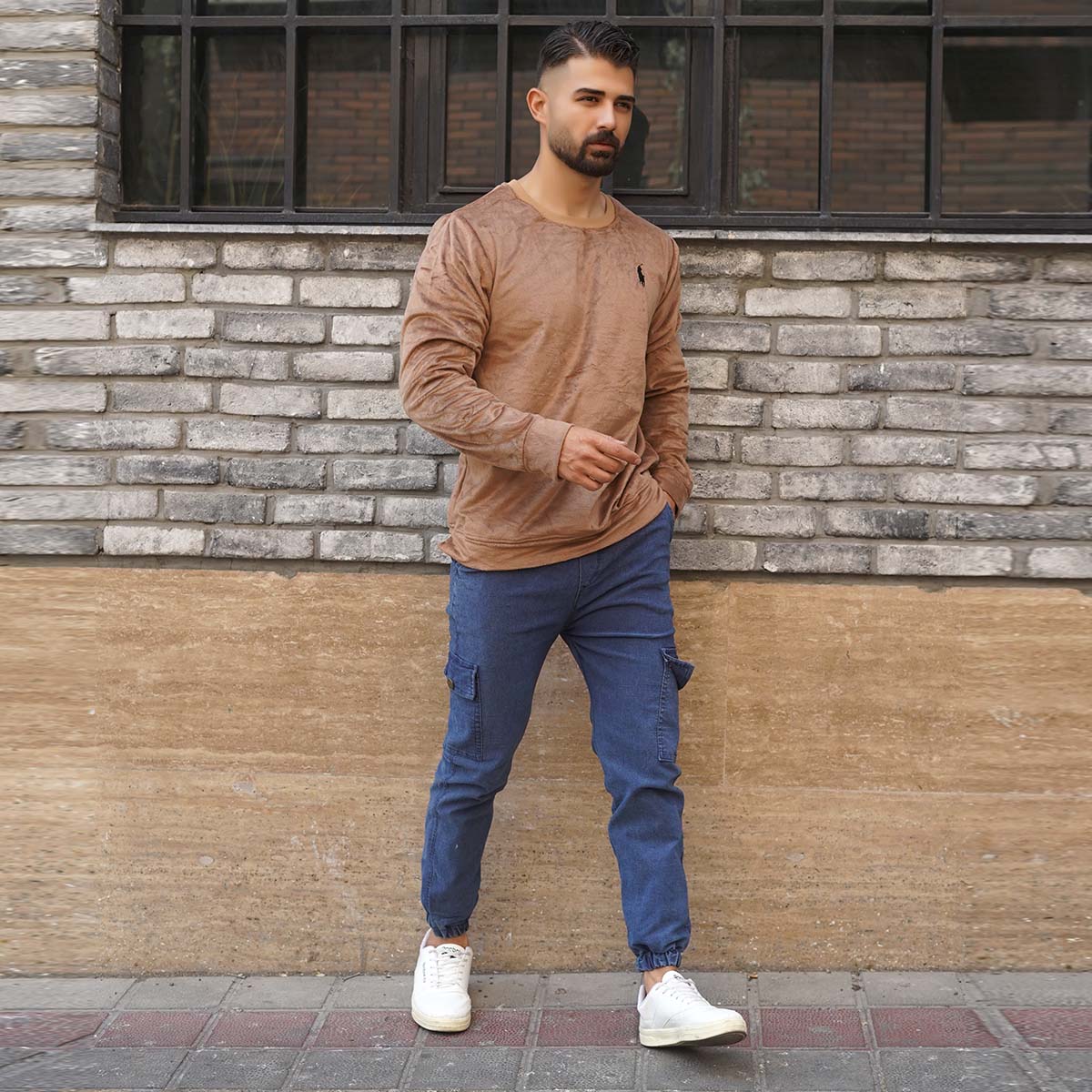 بلوز مردانه مخمل خاکی مدل Raden