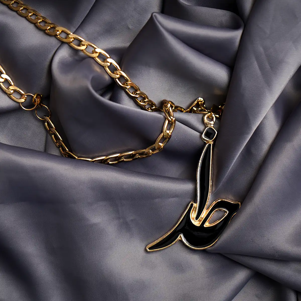 گردنبندطلایی مشکی مدل Khoda