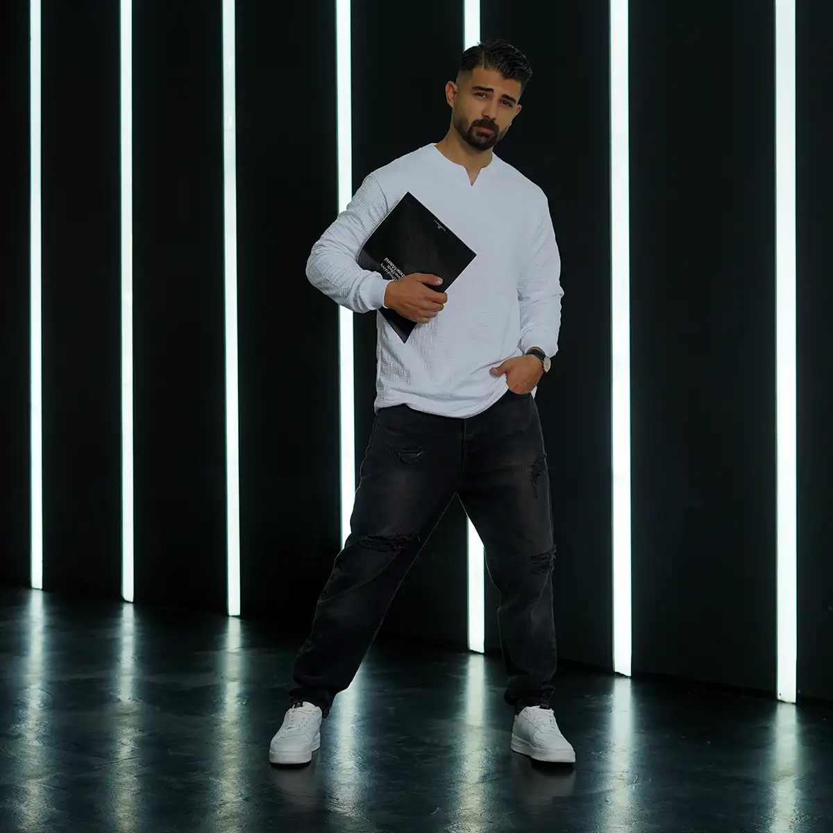 بلوز مردانه سفید مدل Q99