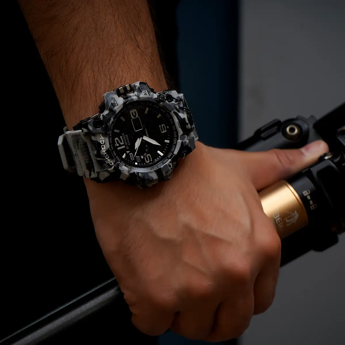 ساعت اسپرت G-SHOCK سه سنسوره طرح ارتشی طوسی Army