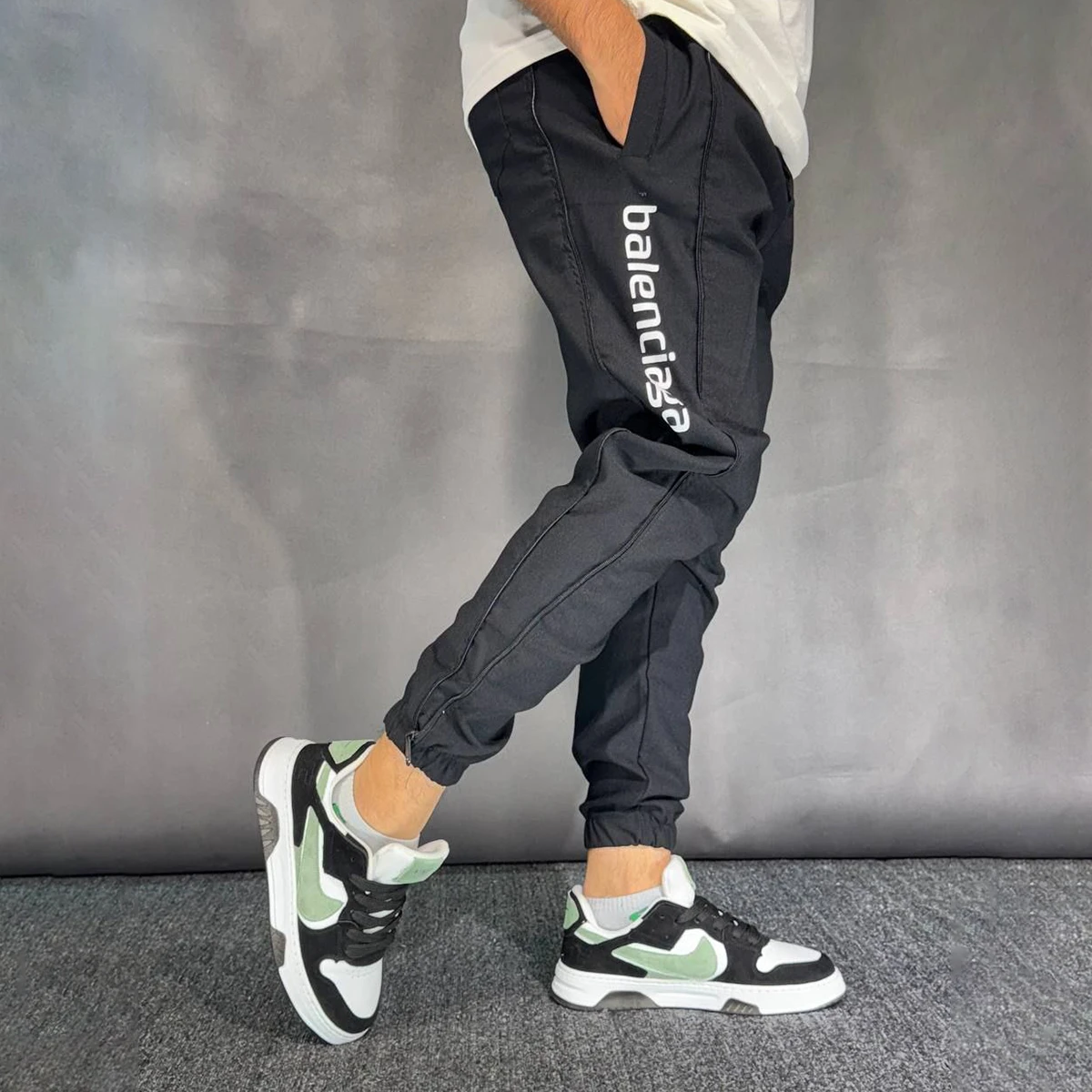 شلوار مردانه مشکی بالنسیاگا ۳ نوار مدل تمام زیپ