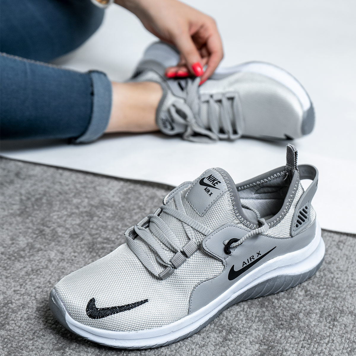 کفش ورزشی Nike دخترانه طوسی مدل Sarva