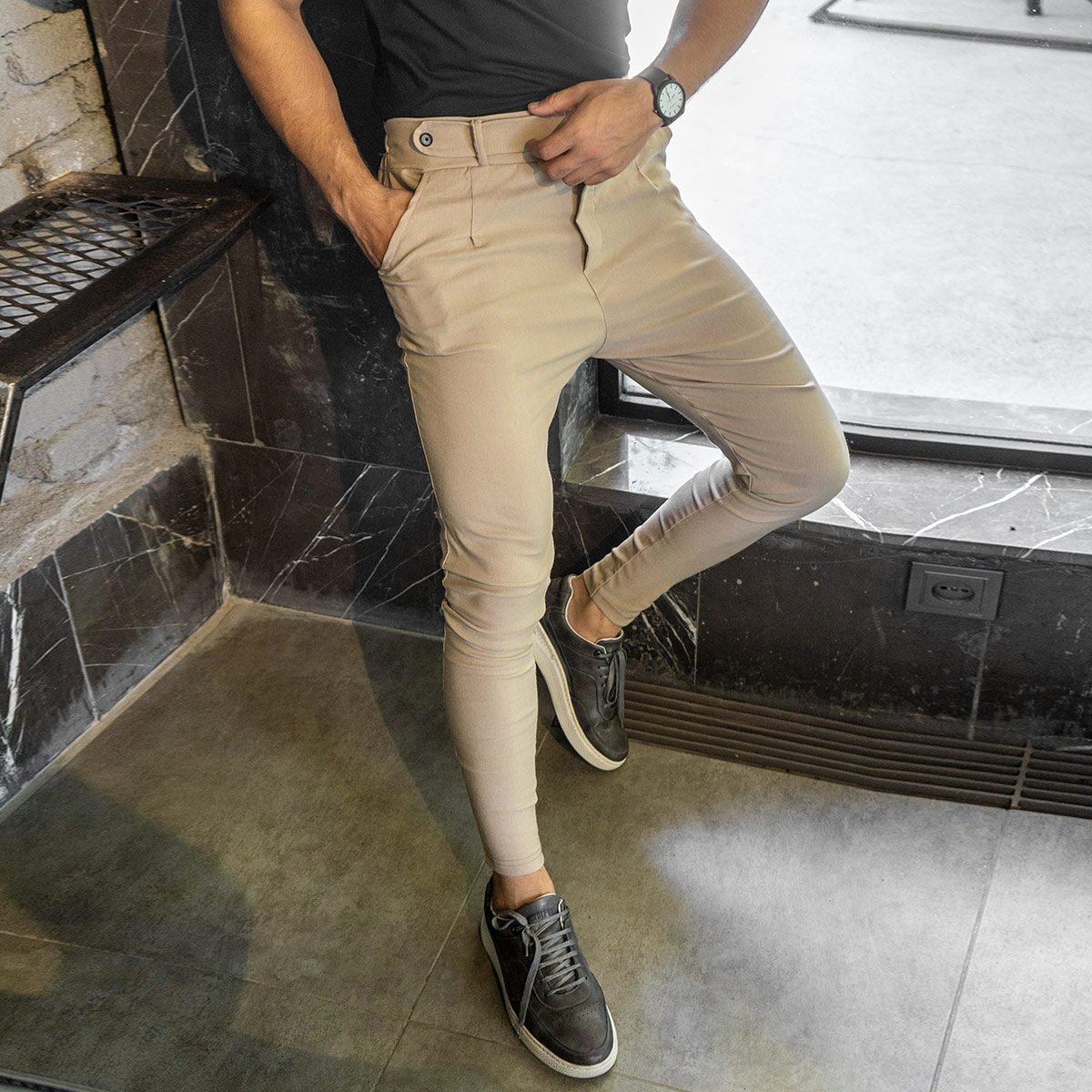 شلوار اسلش کمربندی کرمی مردانه مدل Zaros