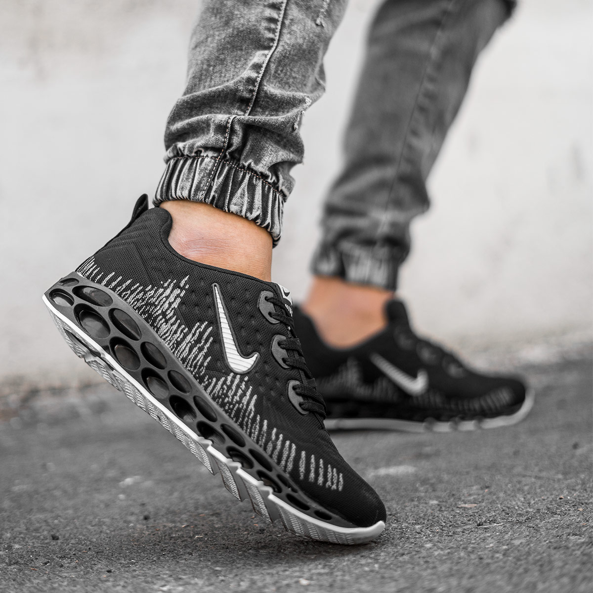 کفش ورزشی Nike مردانه مشکی مدلAylan