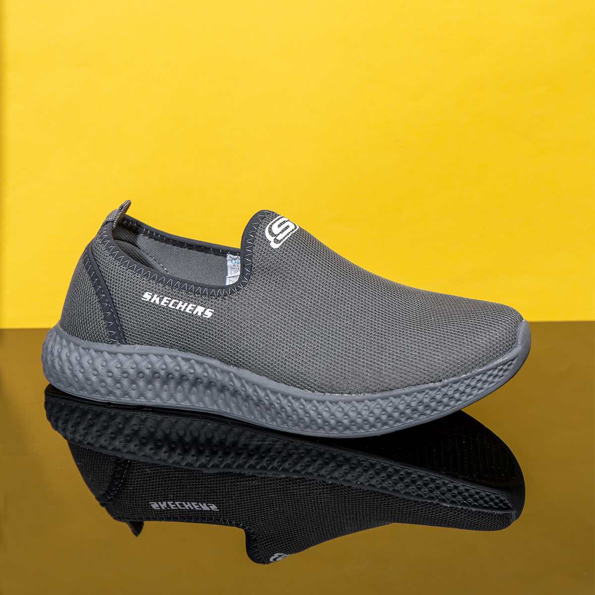 کفش ورزشیSKECHERS مردانه طوسی مدل Lavin(T)
