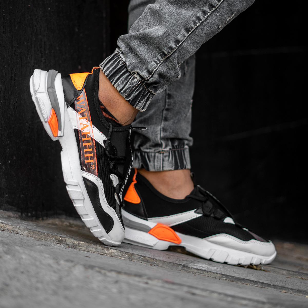 کفش ورزشی OFF WHITE مردانه مشکی مدل Rasit