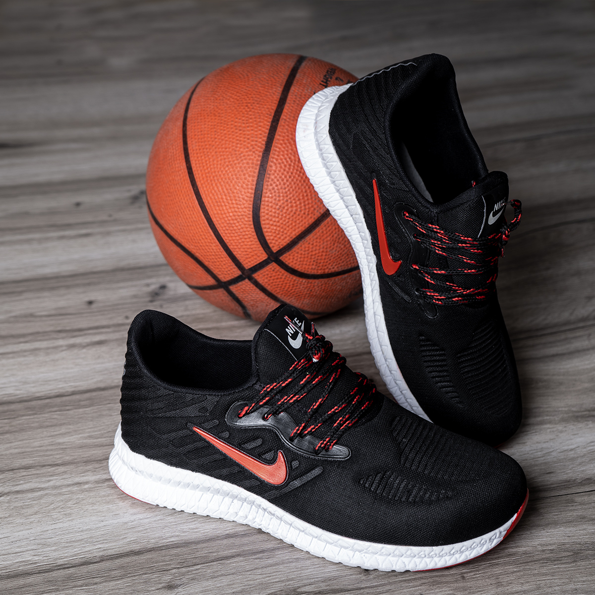 کفش ورزشی Nike مردانه مشکی قرمز مدل Roham