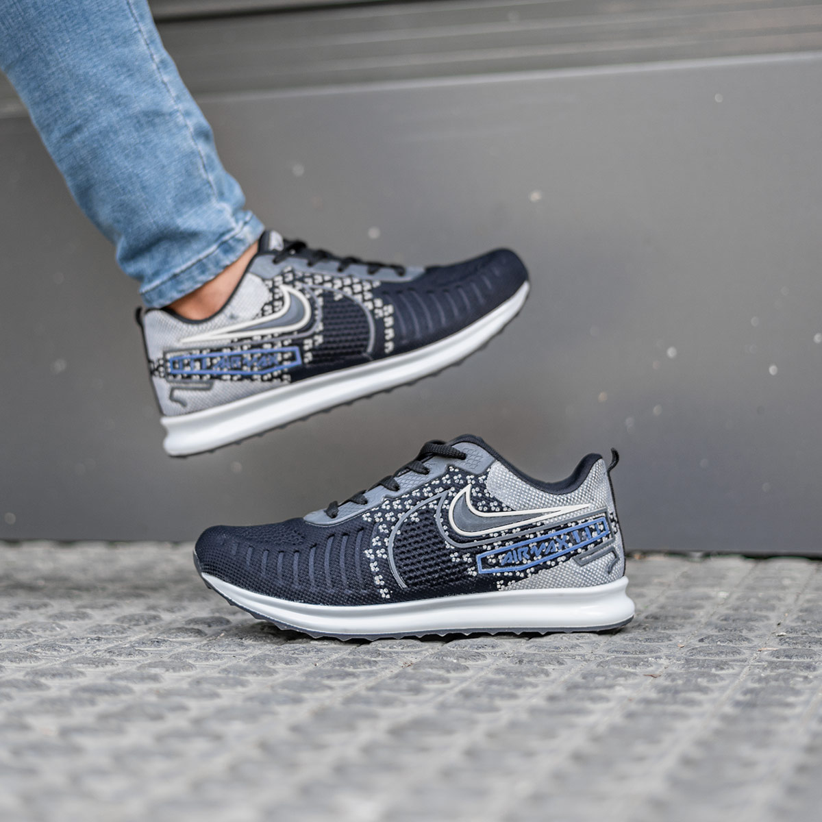 کفش ورزشی Nike مردانه مدل R52