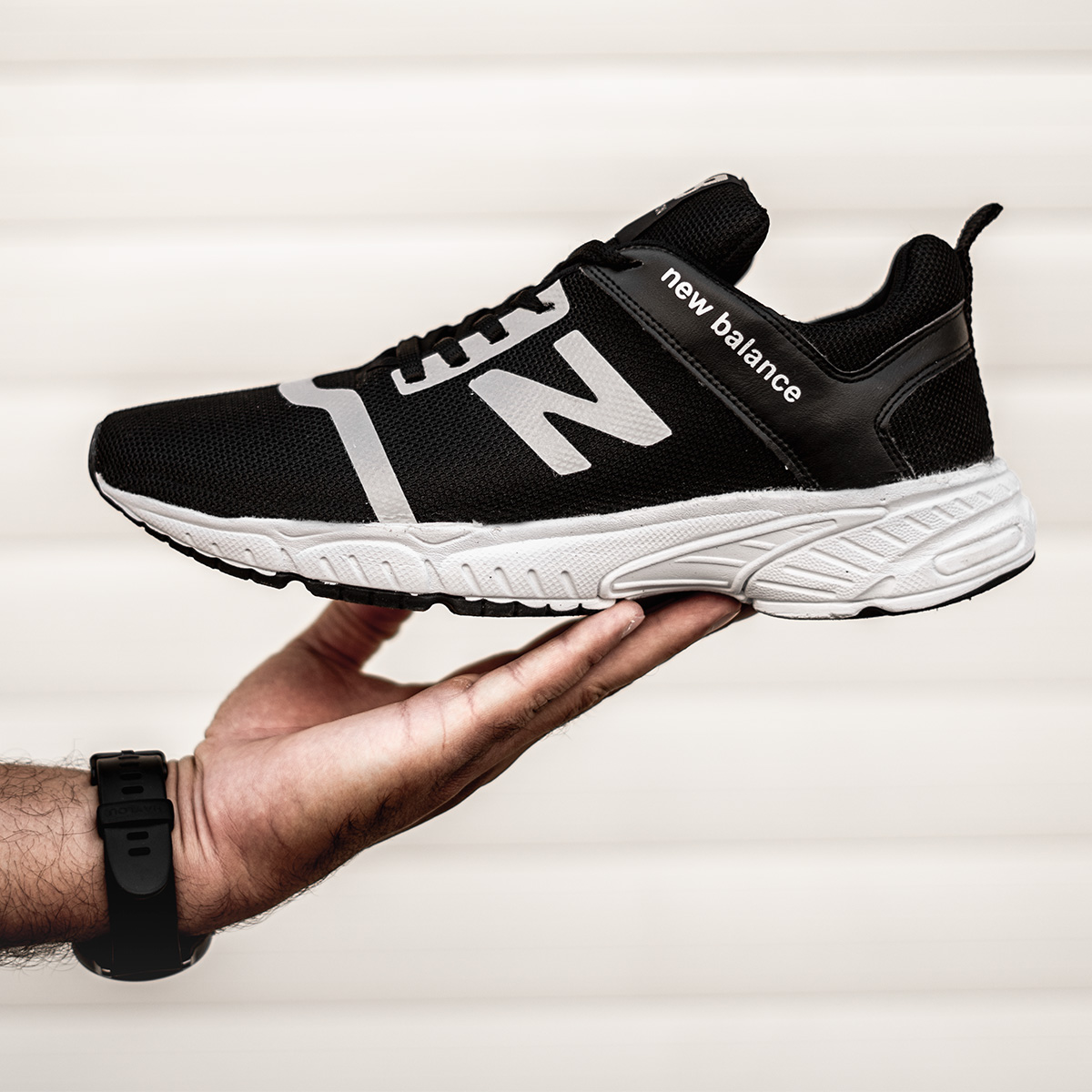 کفش ورزشی New Balance مردانه مشکی مدل Rolan