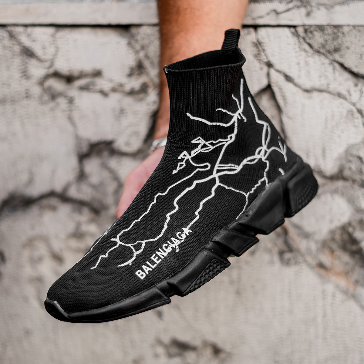 کفش ورزشی Balenciagaمردانه مشکی مدلAgras